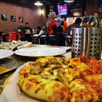 Kuala selangor pizza us Pizza Hut